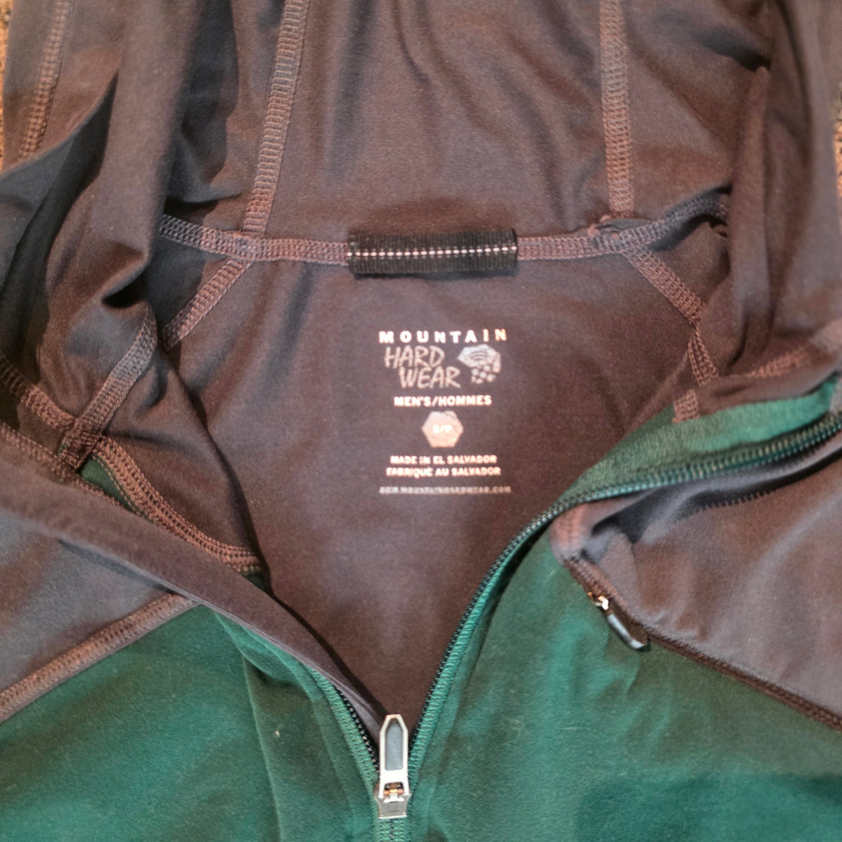 Mountain Hardwear Men’s Hooded 1/4-Zip-Large-Used