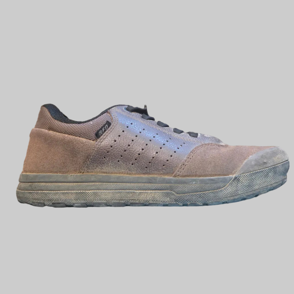 Specialized 2FO Flat Mountain Bike Shoes – Women’s 7.5 – Brown – Used