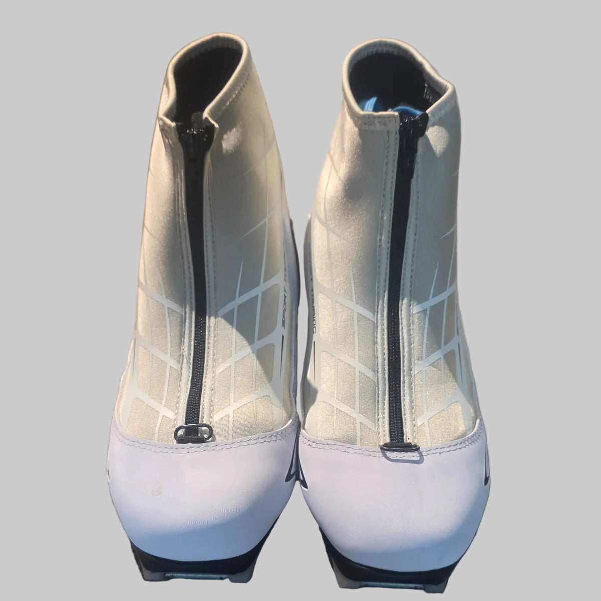 Alpina EVE 10T ski boots image 1