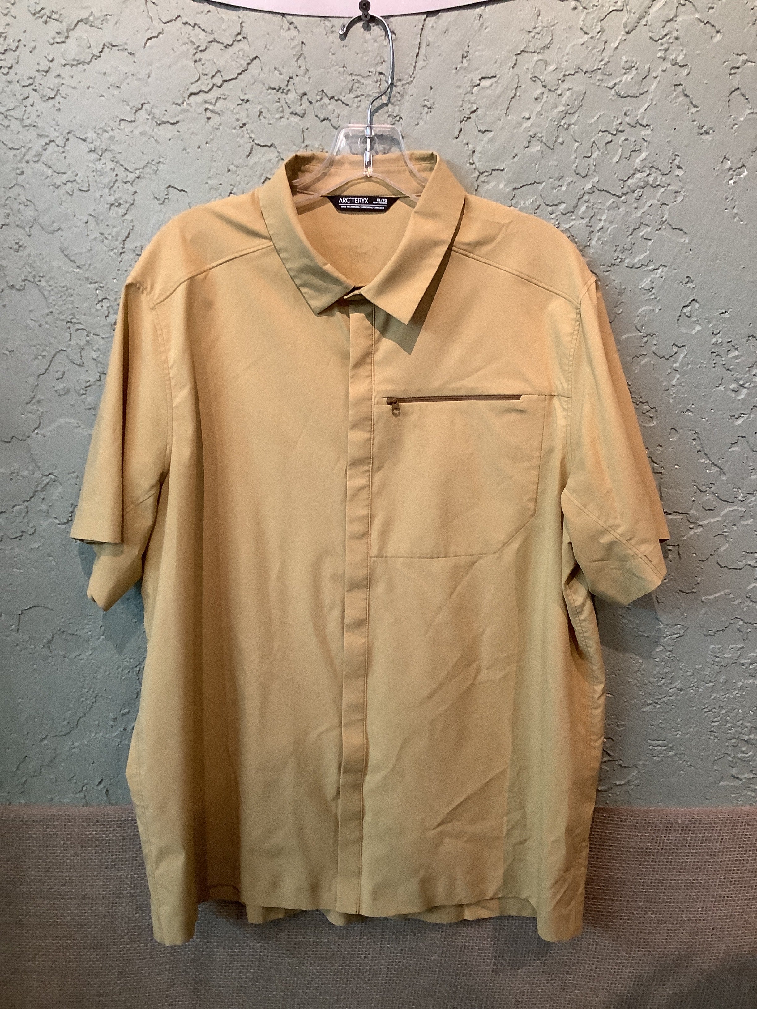 Arcteryx Short Sleeve Button Down