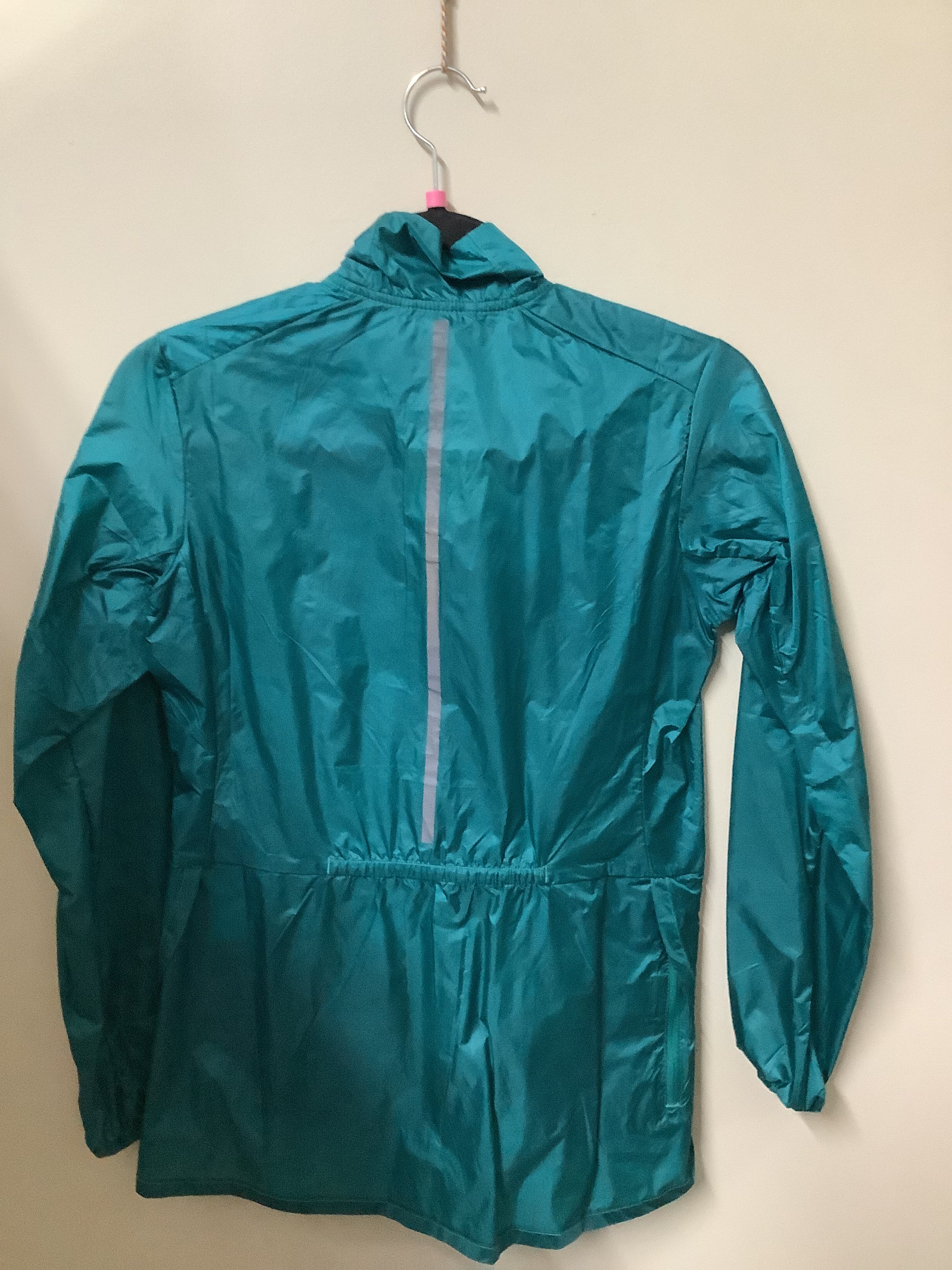 BROOKS TEAL WINDBREAKER 020526