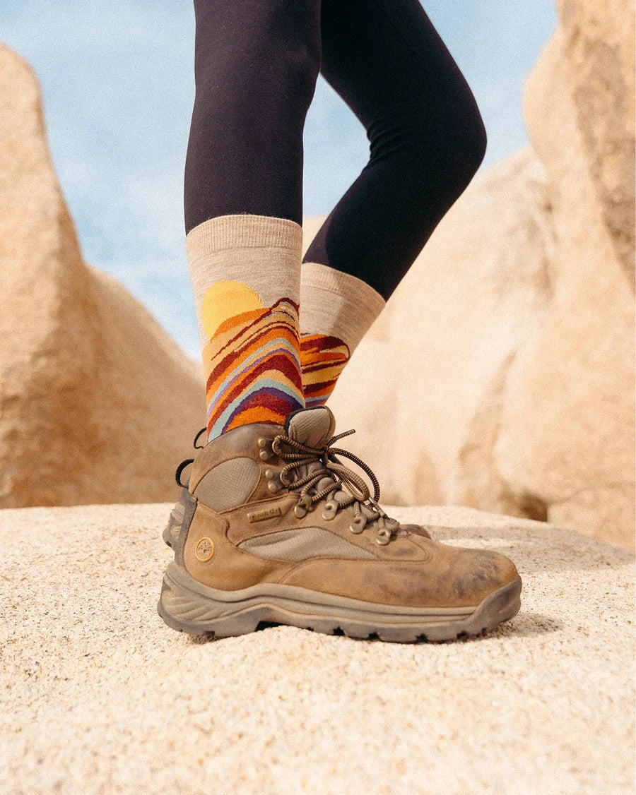 PAKA-Essential Rainbow Mountain Crew Socks-Clay