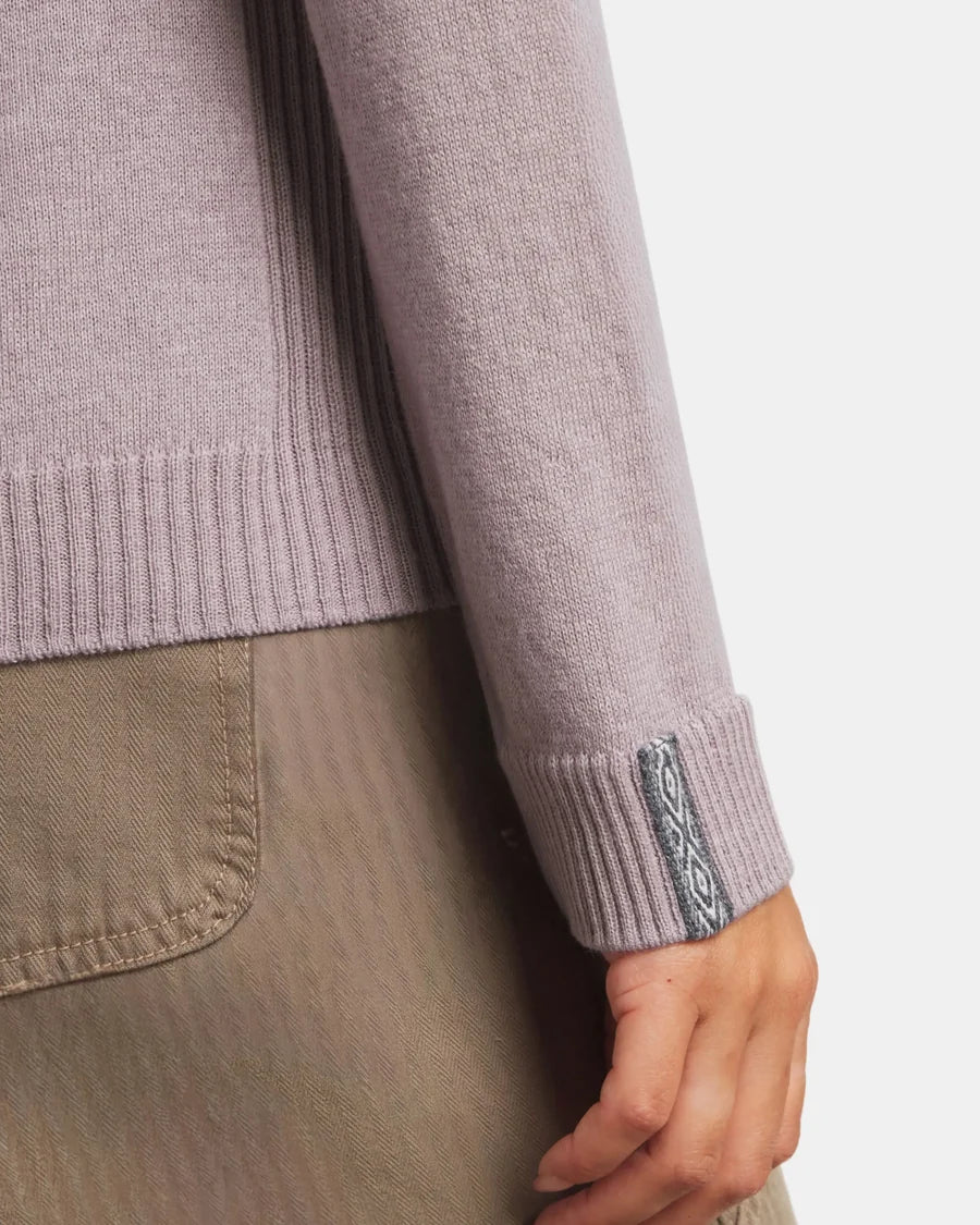 PAKA-Women’s Ultralight Crewneck Sweater