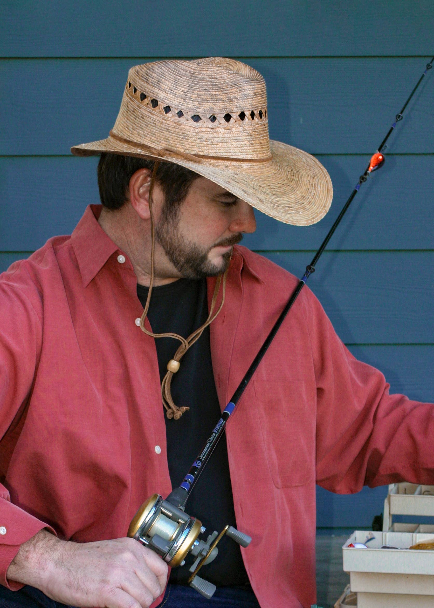 Tula Angler