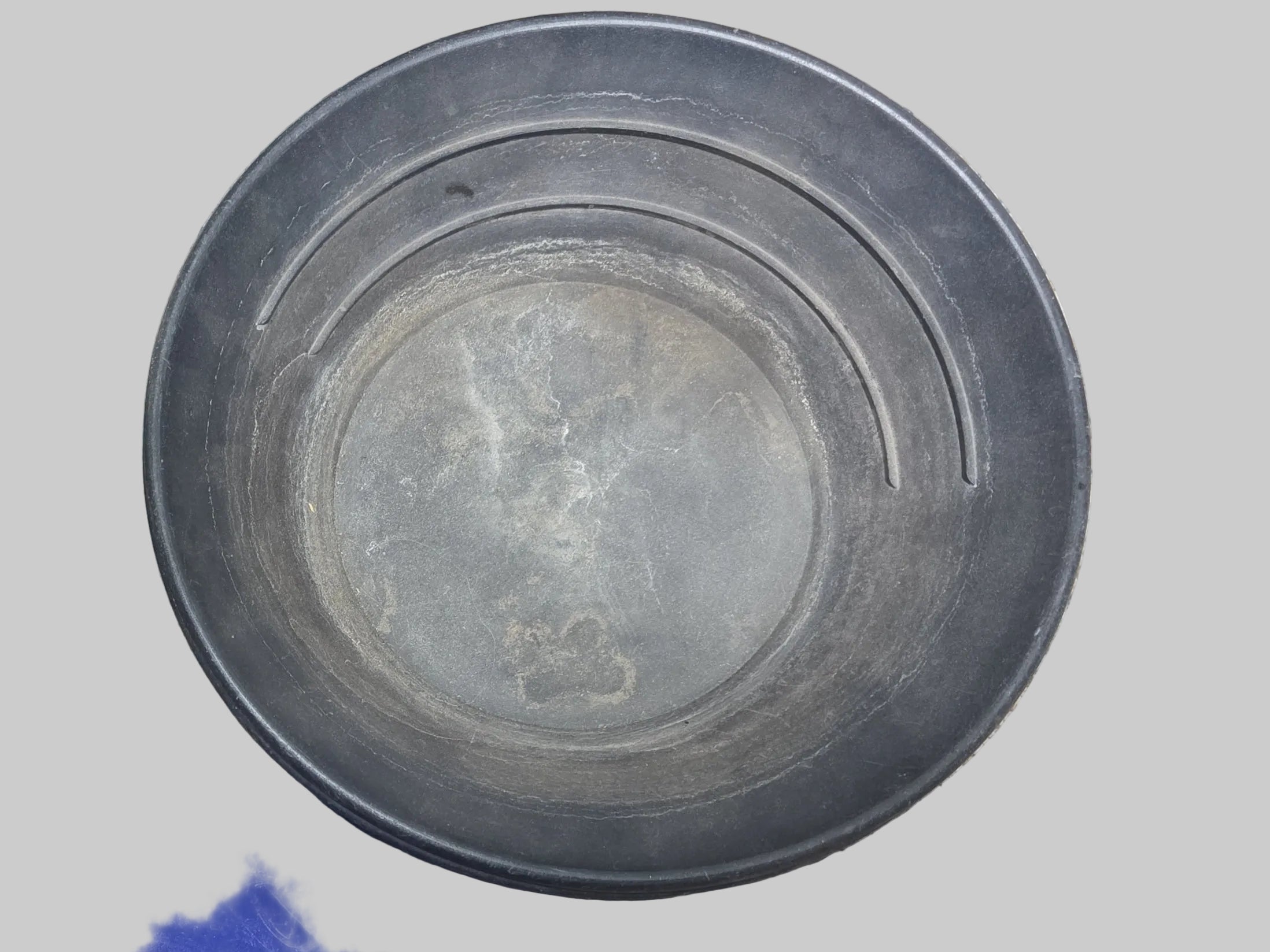 10" Black Finishing Gold Pan-USED